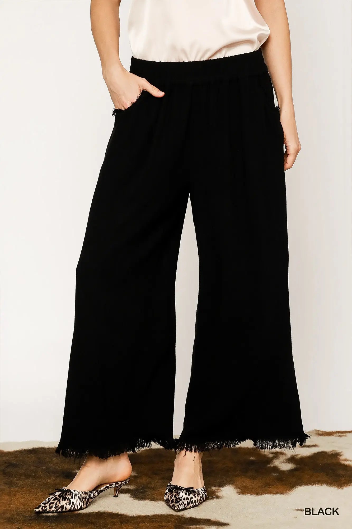 UMGEE Black Frayed Wide-Leg Pants