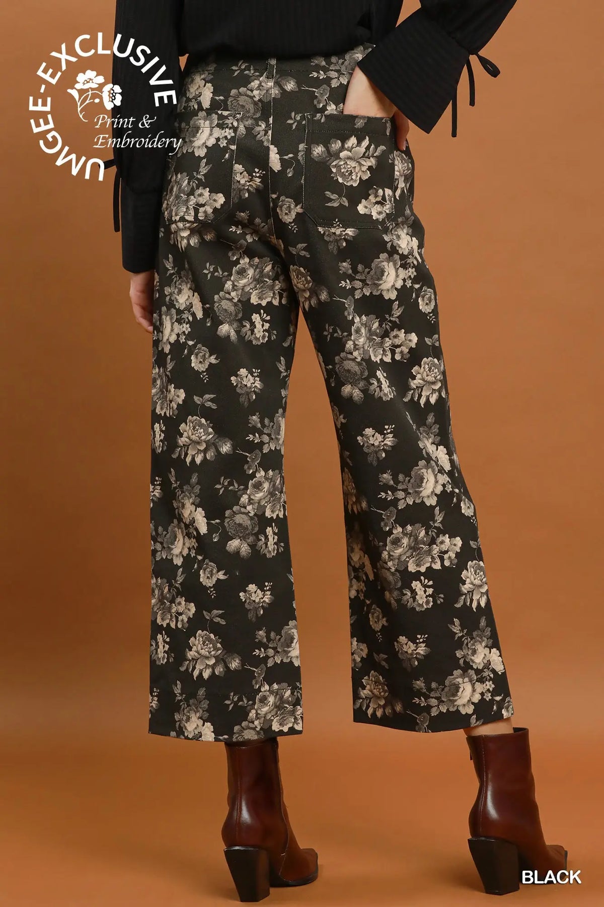 UMGEE Black Floral Print Wide Leg Cropped Pants