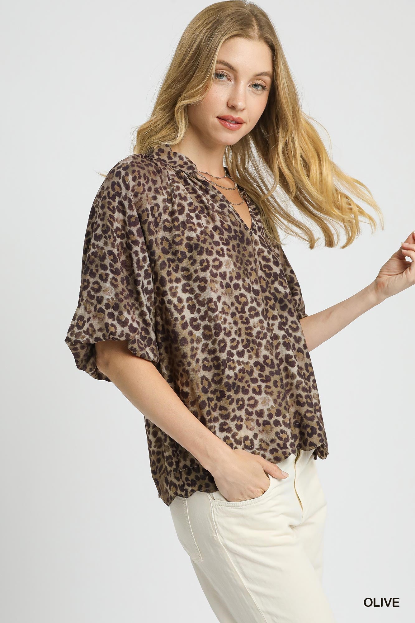 UMGEE Bubble Sleeved Animal Print Blouse