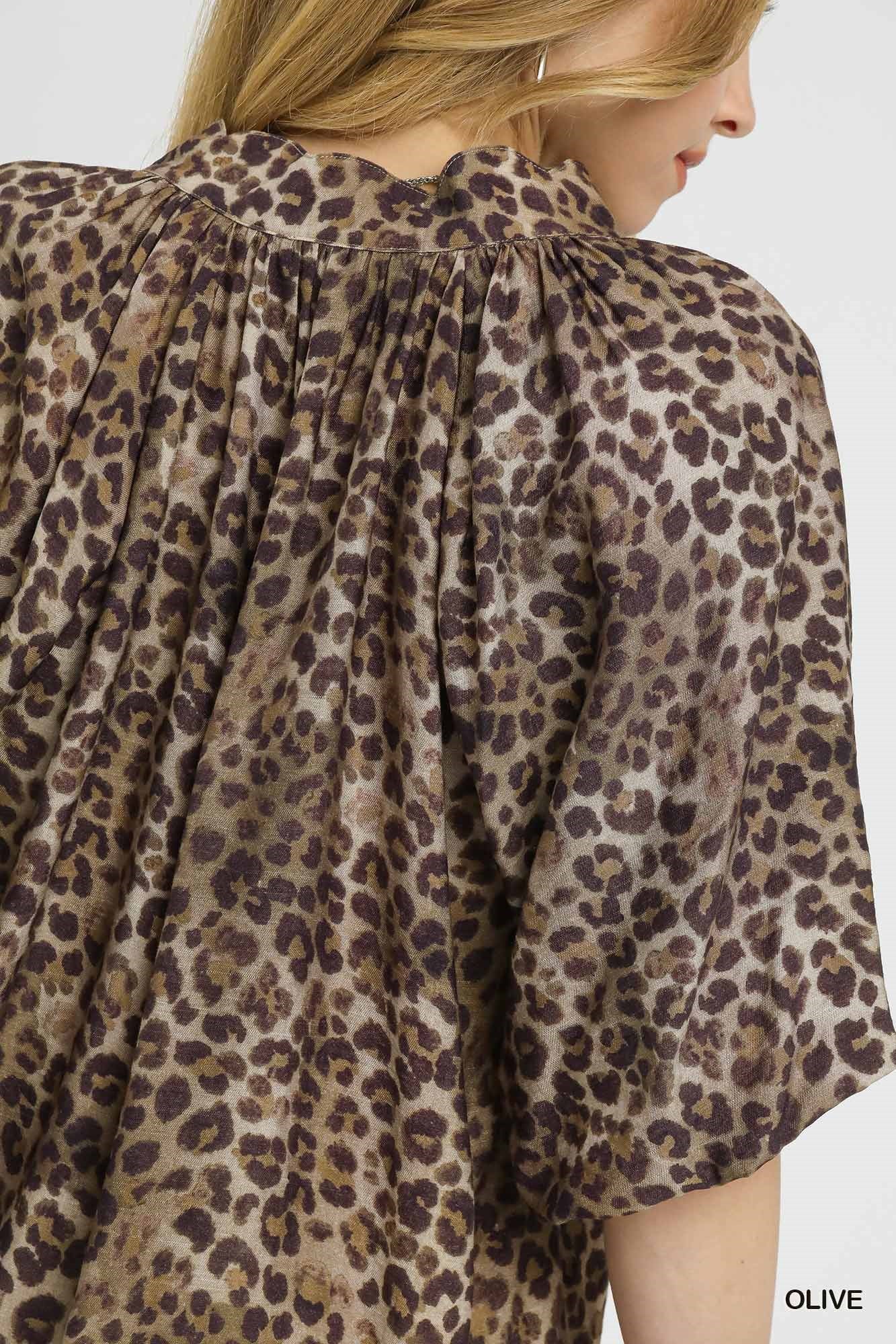 UMGEE Bubble Sleeved Animal Print Blouse