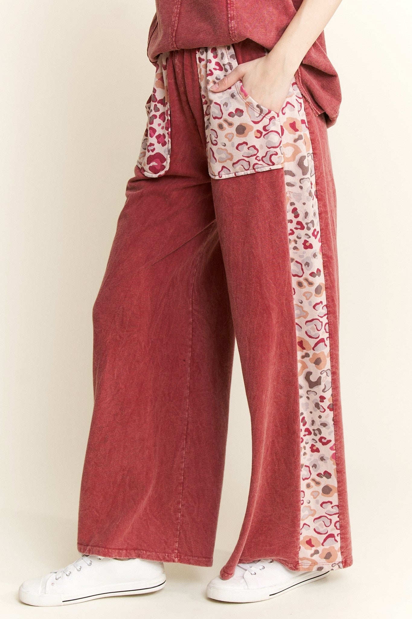 J. HER Mineral Wash Colorful Leopard Pocket Side Wide Leg Pants Burgundy