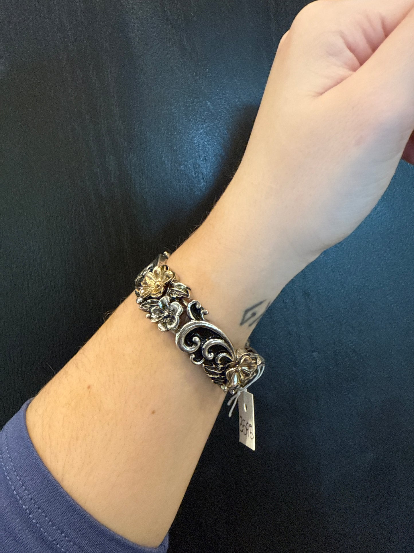 Mixed Metal Floral Stretchy Bracelet