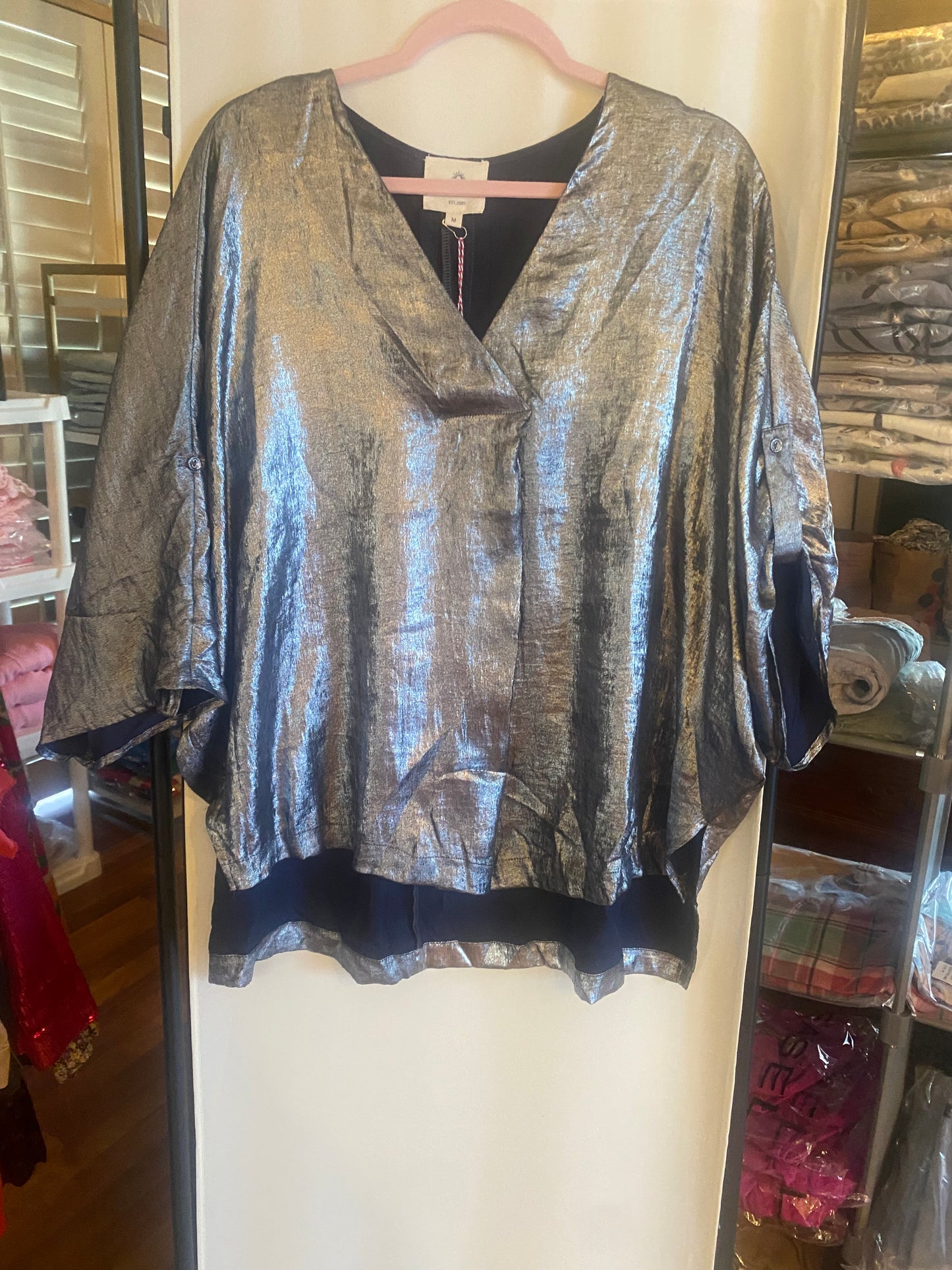 UMGEE gun metal metallic top