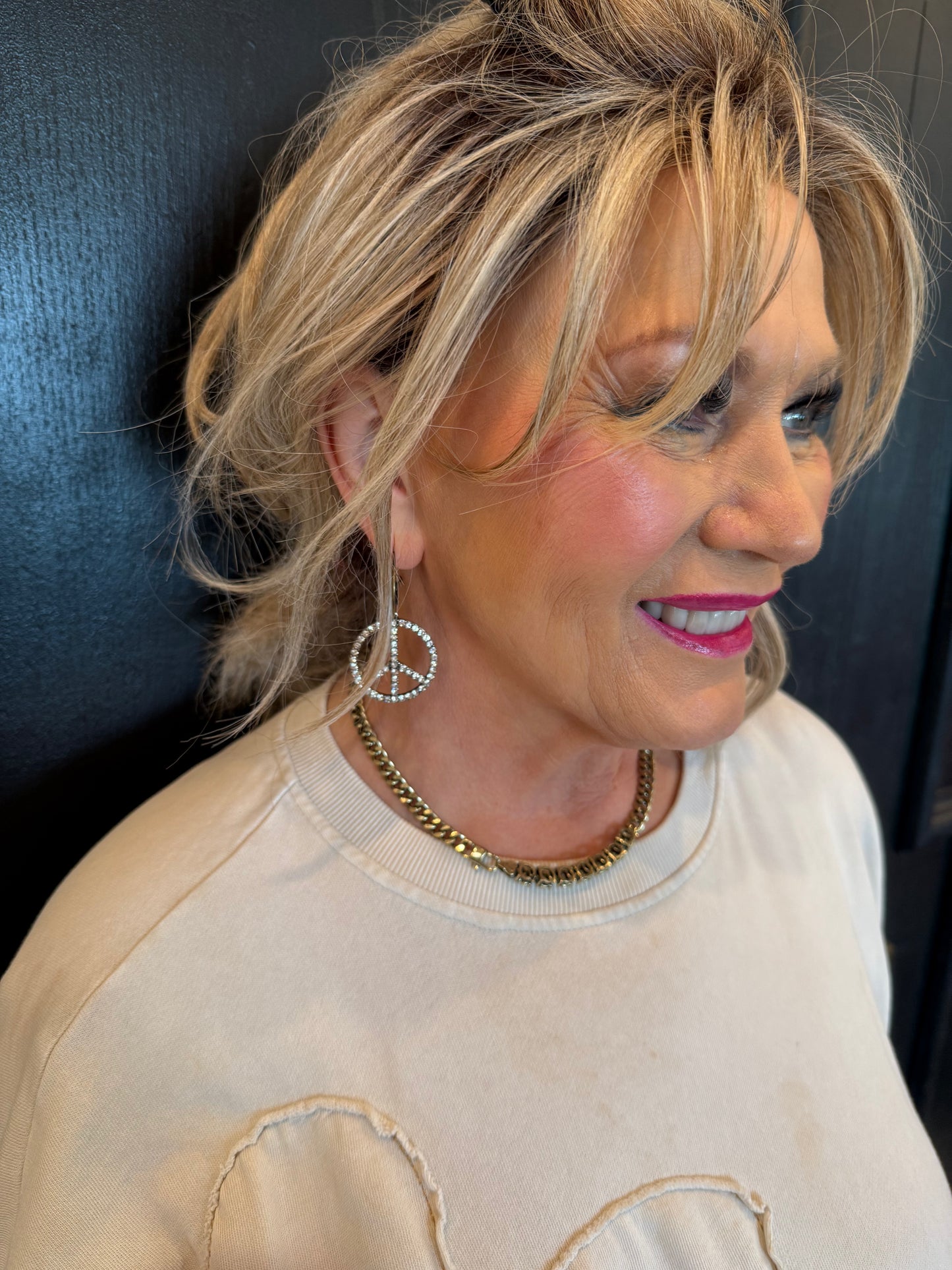 ALICE Crystal Peace Earrings