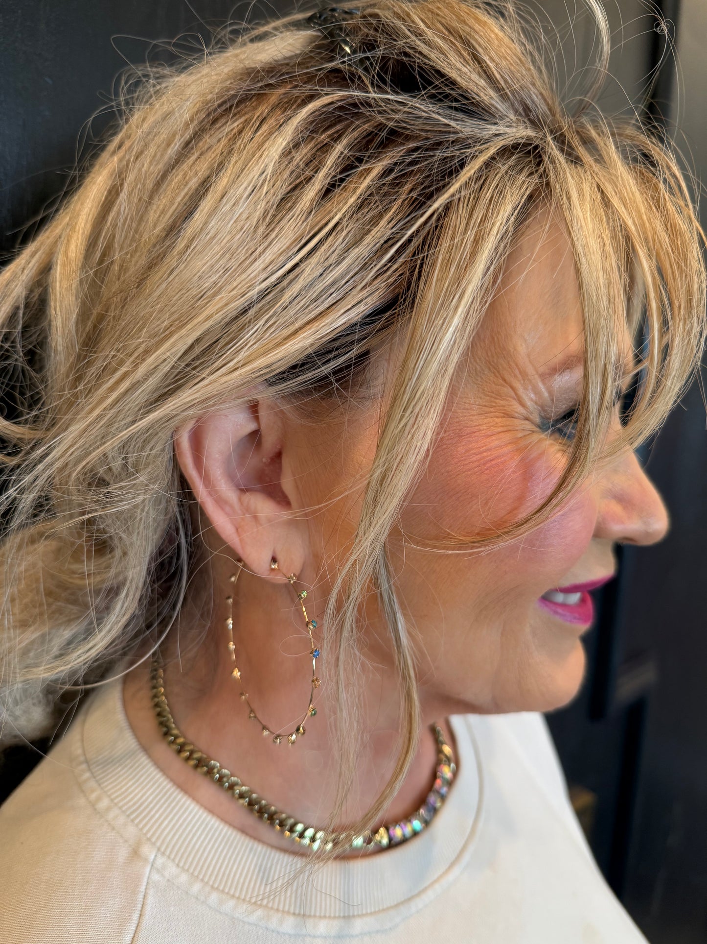 ALICE Multicolor Stone Hoop Earrings