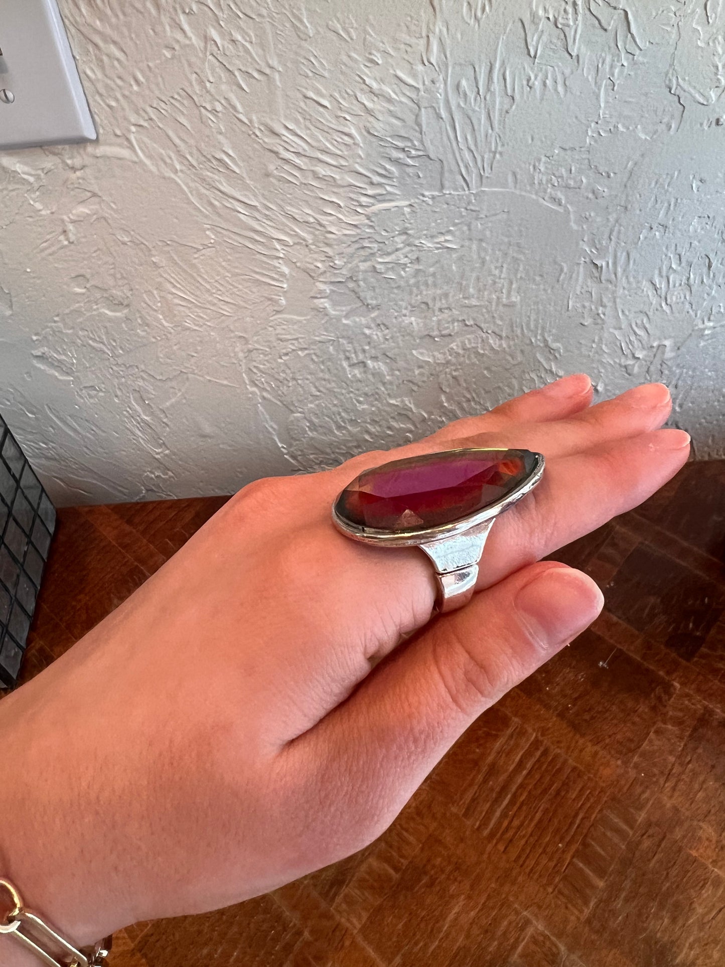 ALICE Pear Shaped Volcano Stone Stretchy Ring