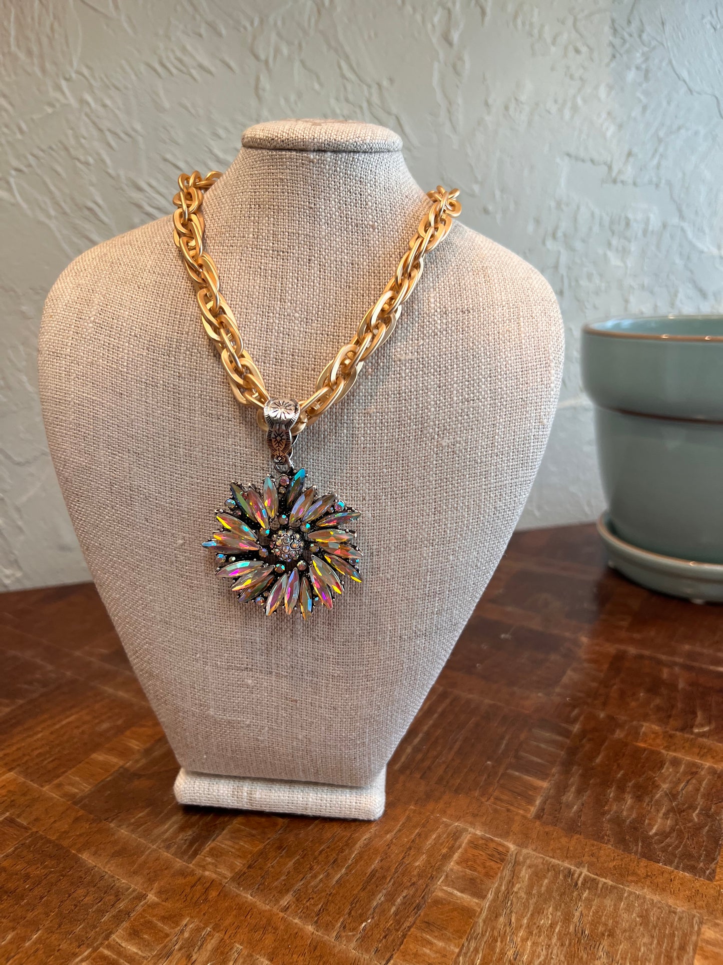 ALICE Matte Gold Chain with AB Stone Flower Necklace