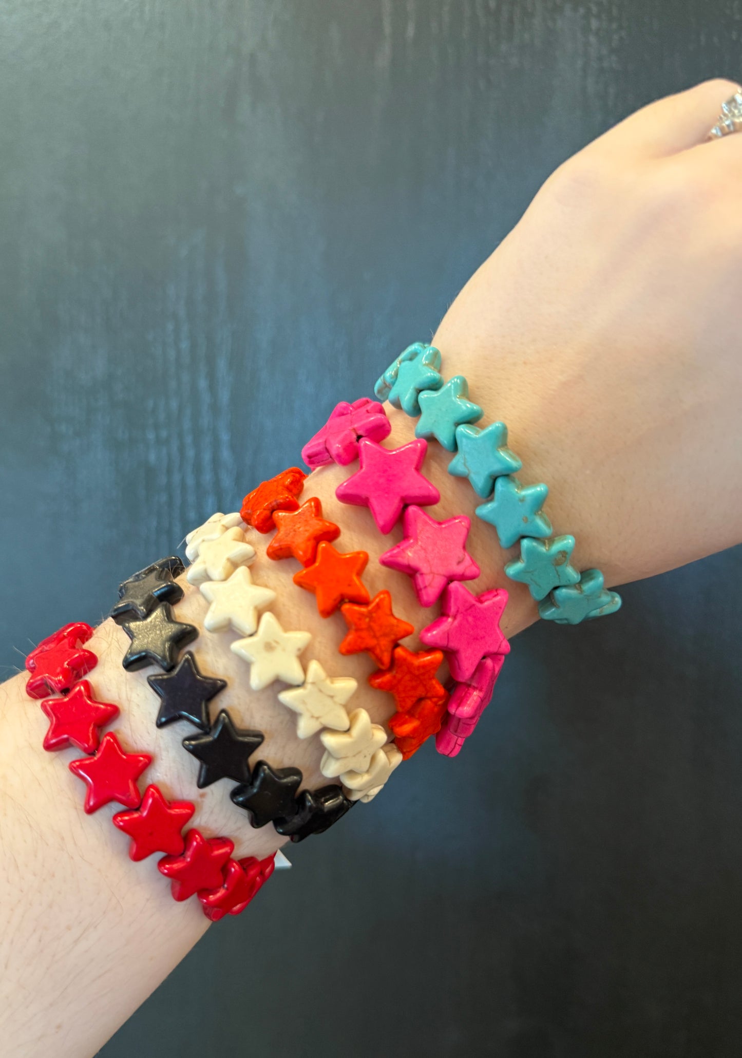 Howlite Star Bracelet