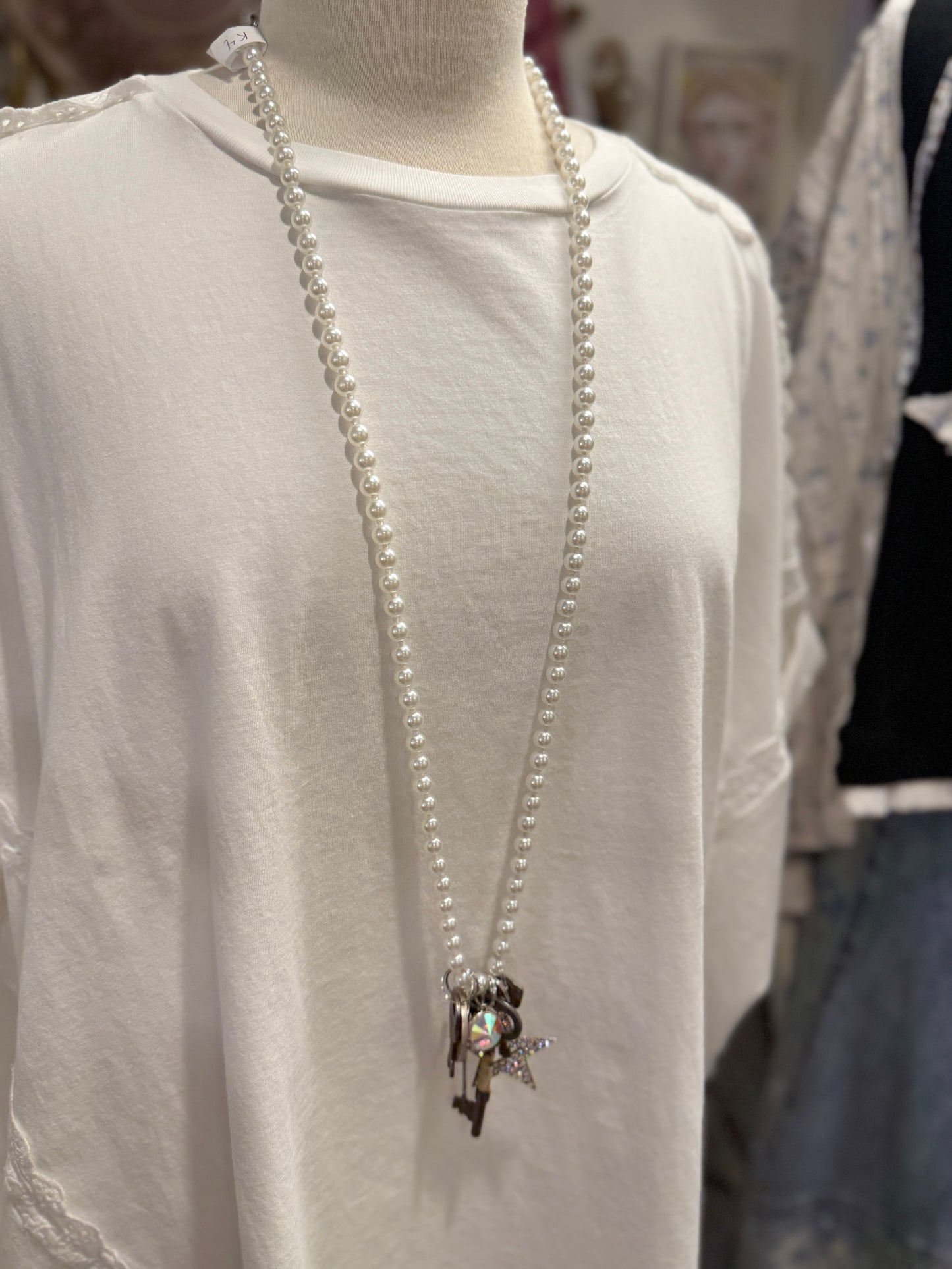 Pearl Beaded Long Key Necklace