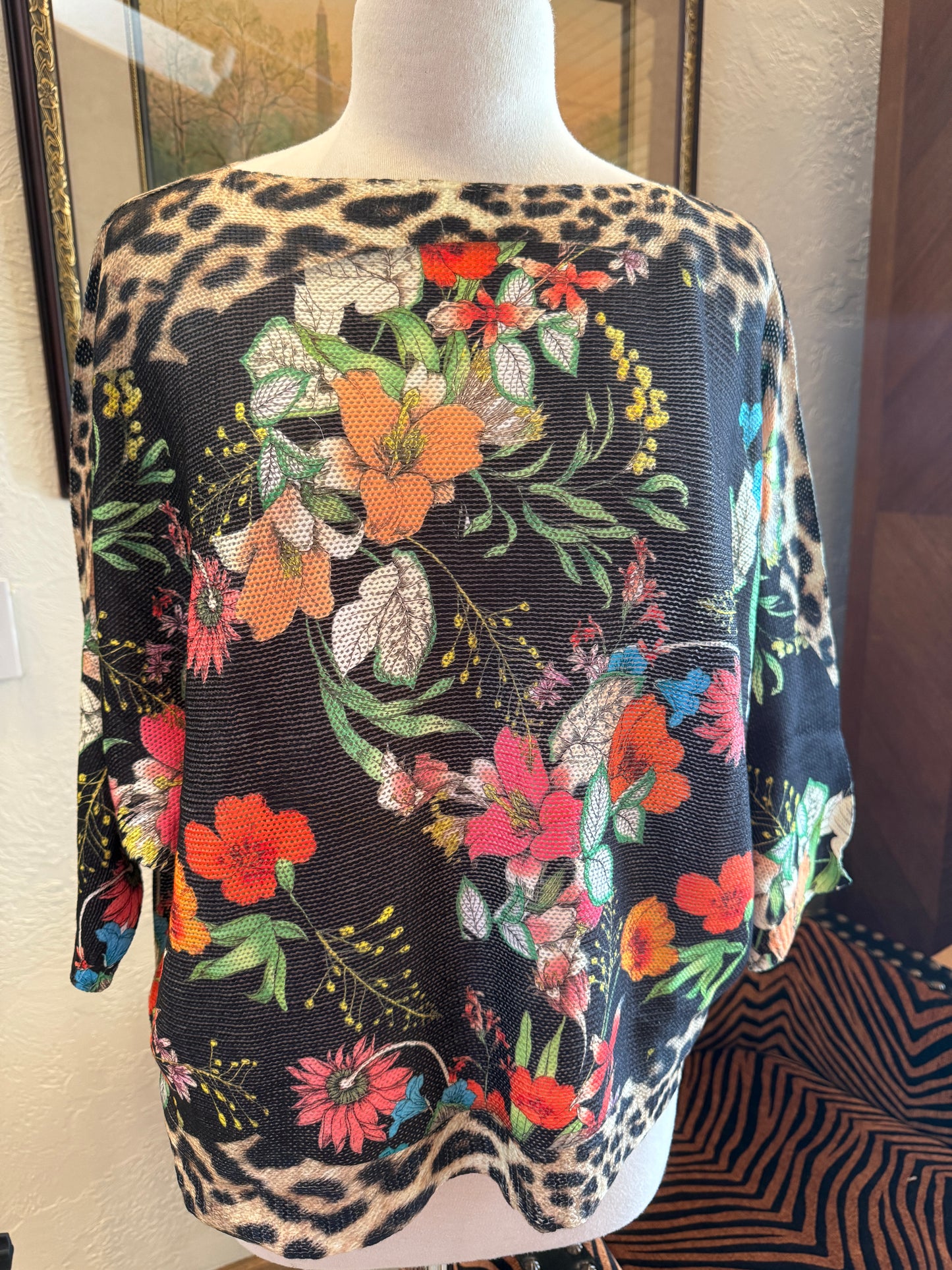 Cento Black Floral Leopard Top