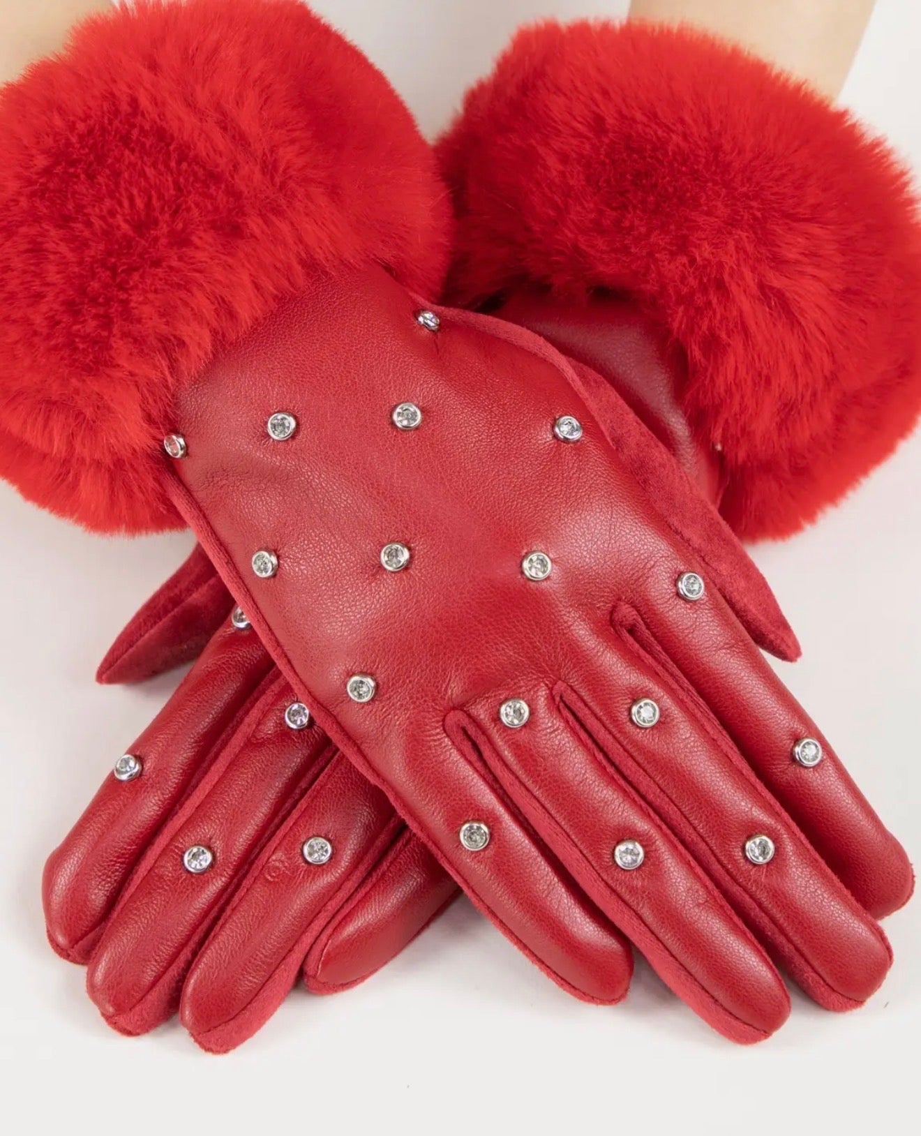 Red Crystal Gloves