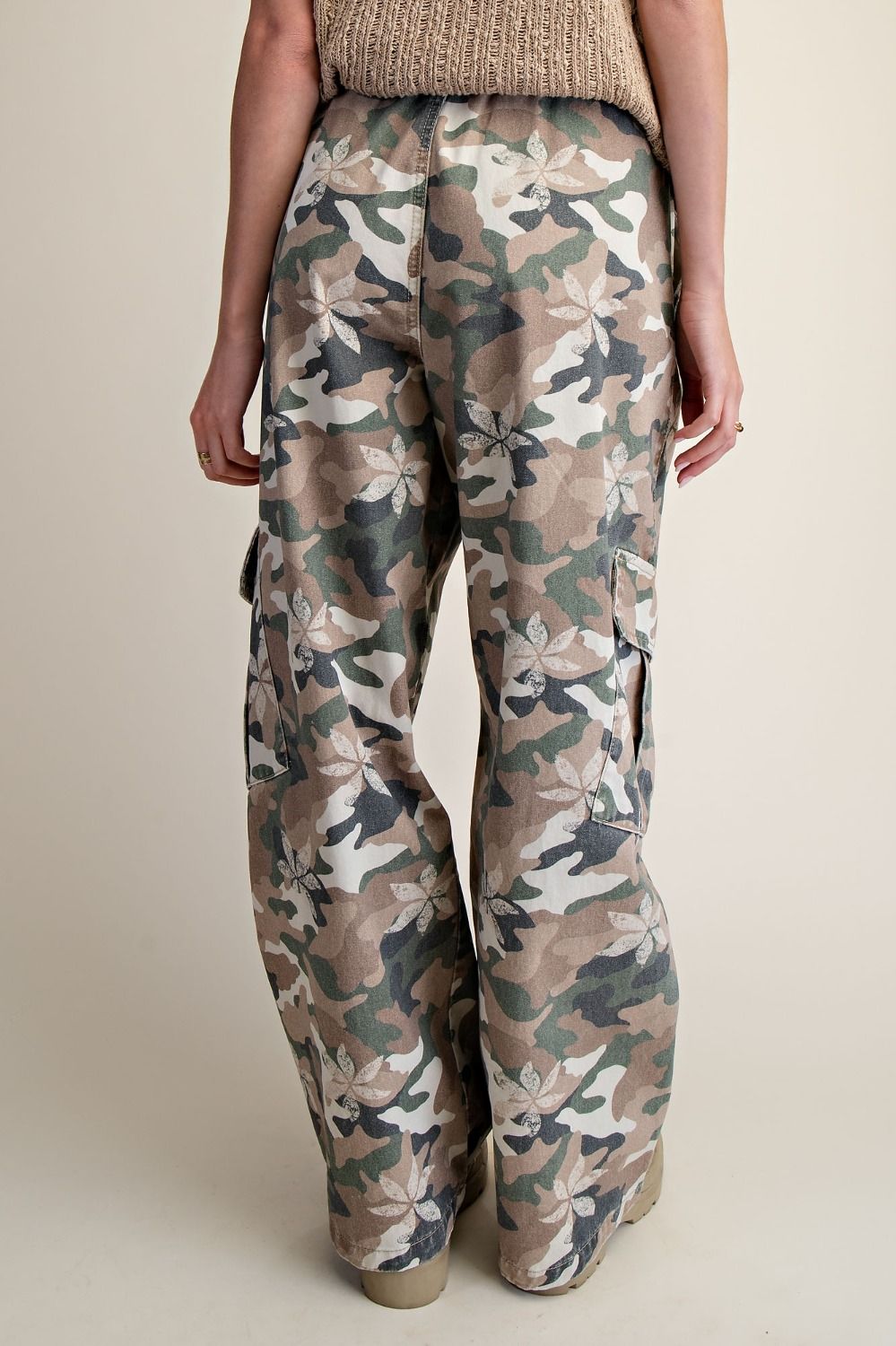 EASEL Camouflage Cargo Pants