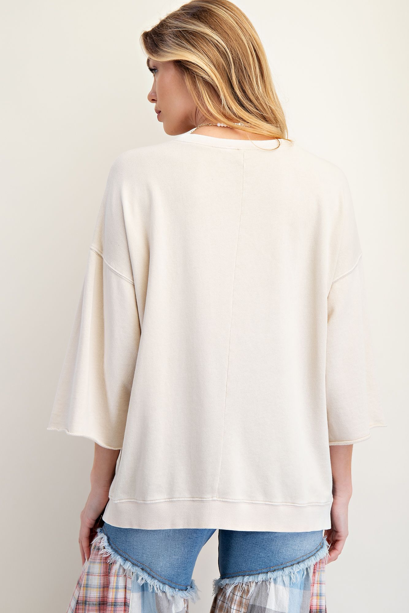 EASEL Heart Patch Mineral Washed Knit Top Ecru
