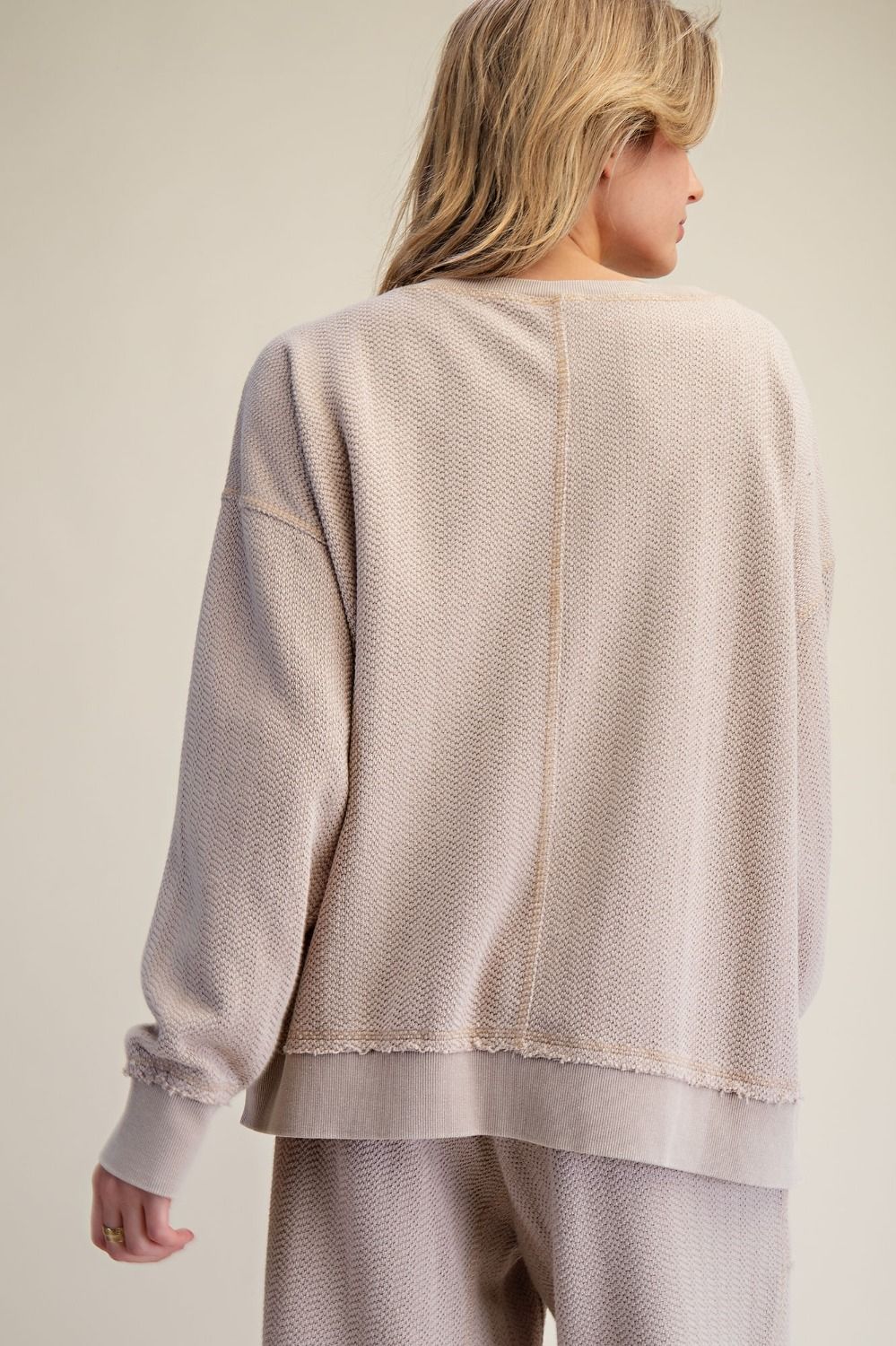 EASEL Mushroom Loose Fit Pullover