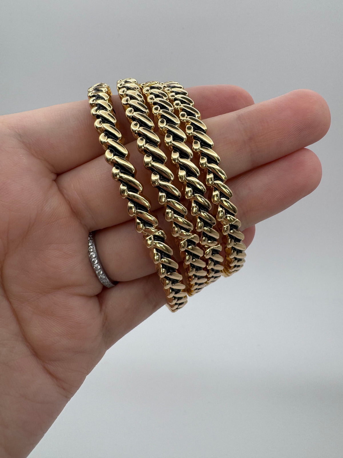 Gold Twist Link Bracelet