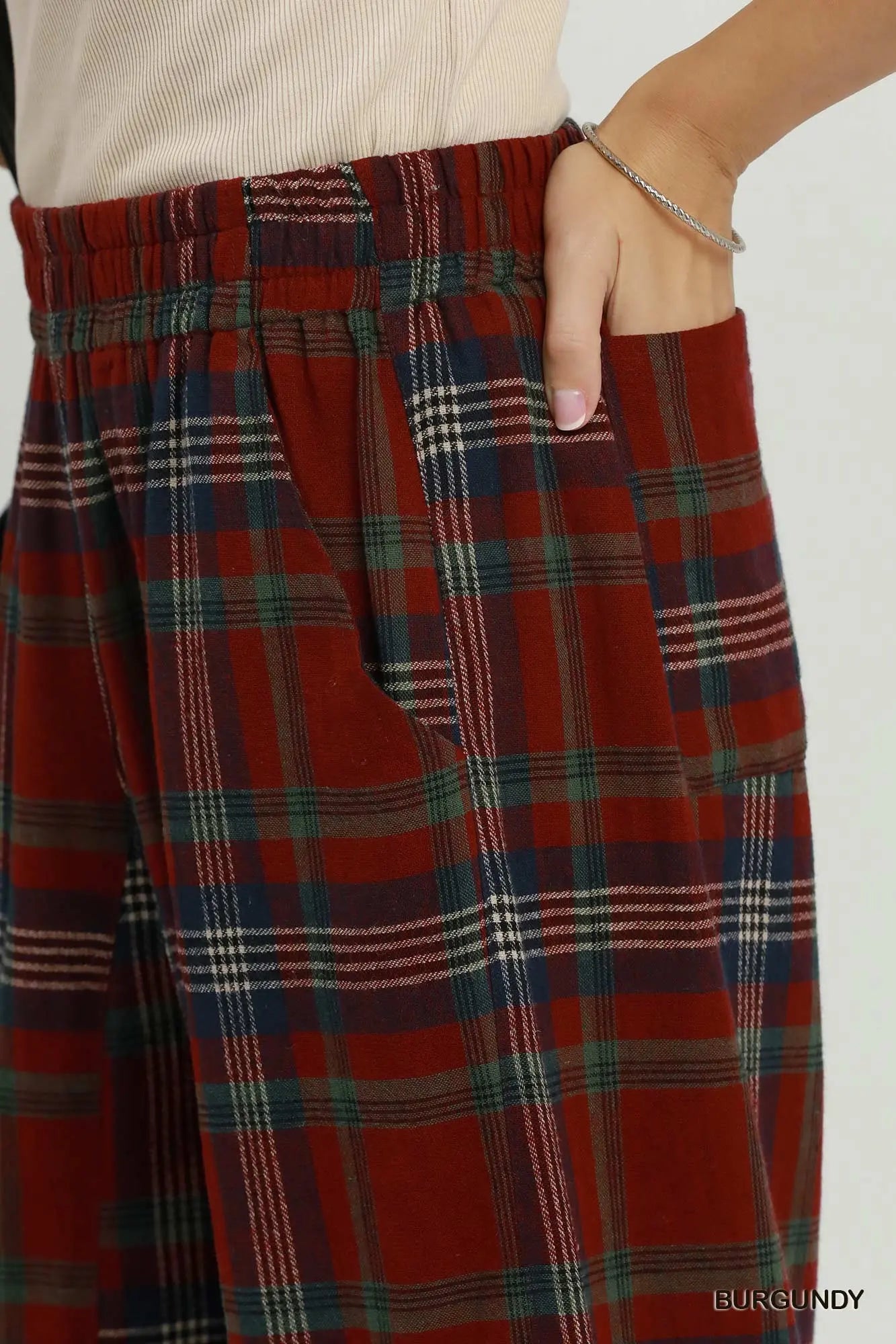 UMGEE Burgundy Linen Blend Plaid Wide Leg Cropped Pants