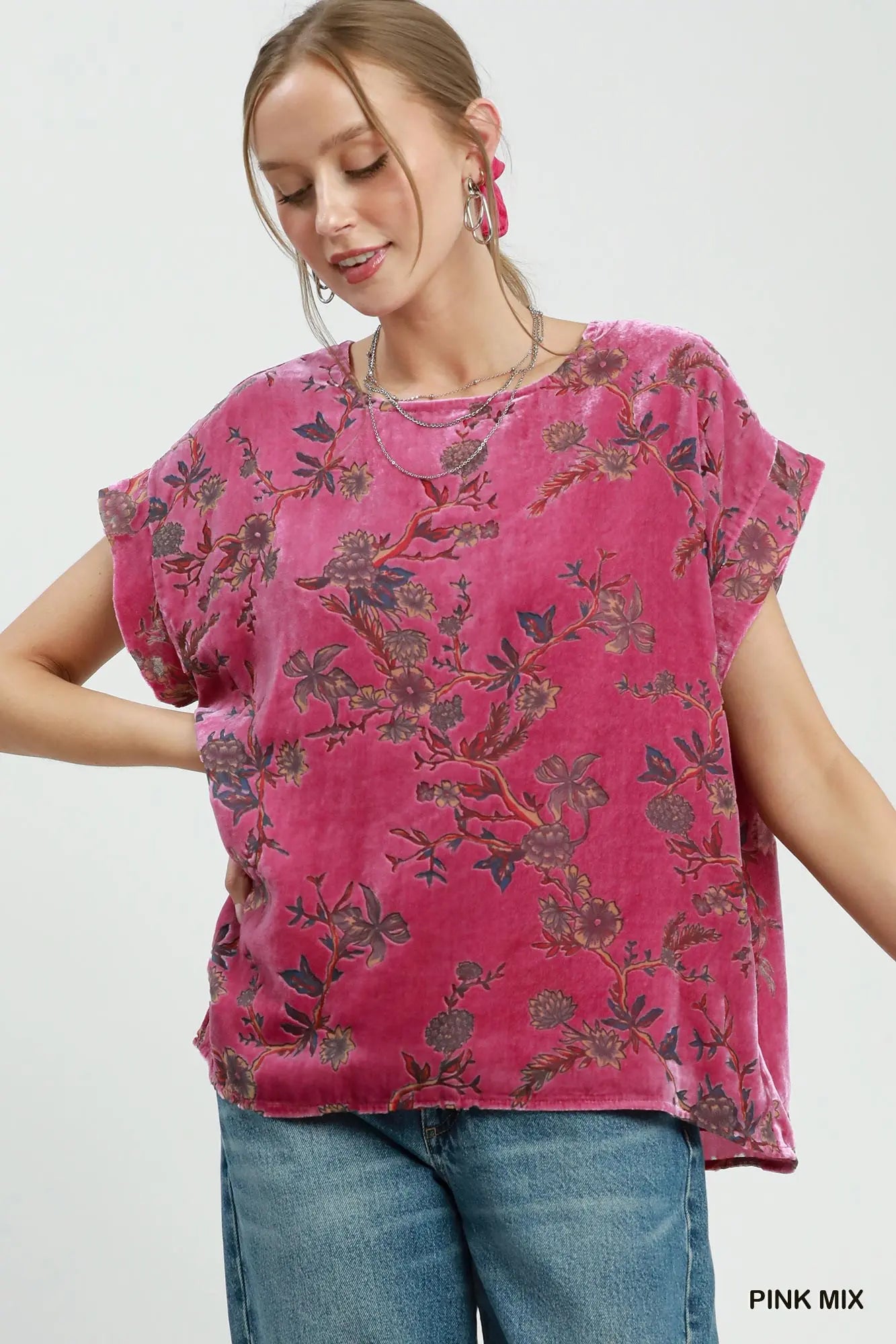 UMGEE Floral Velvet Boxy Top