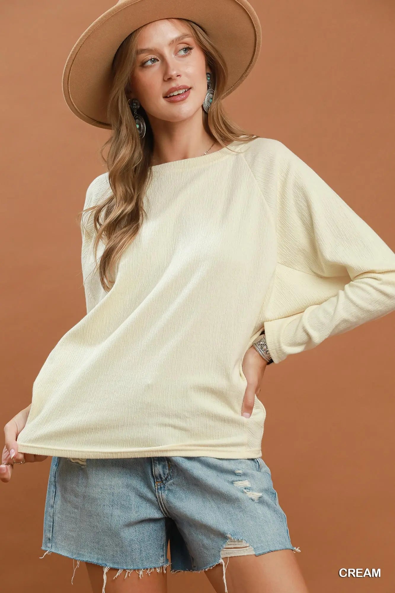 UMGEE Cream Textured Knit Long Sleeve Pullover Top