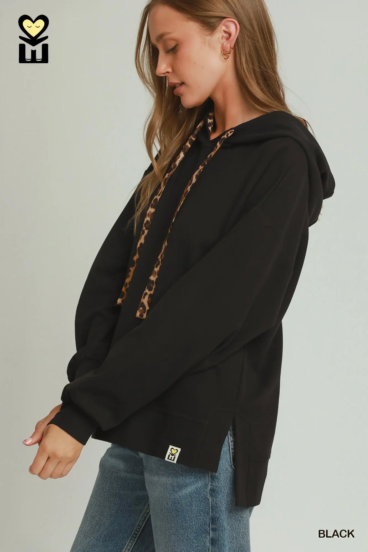 UMGEE Black Waffle Knit Animal Print Hoodie