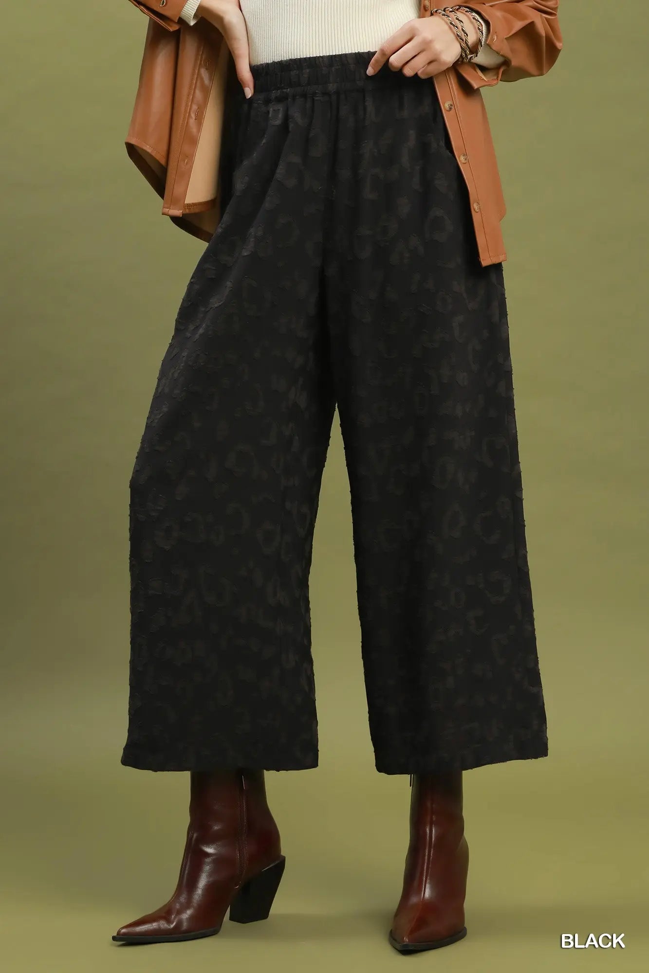 UMGEE Black Leopard Print Pants