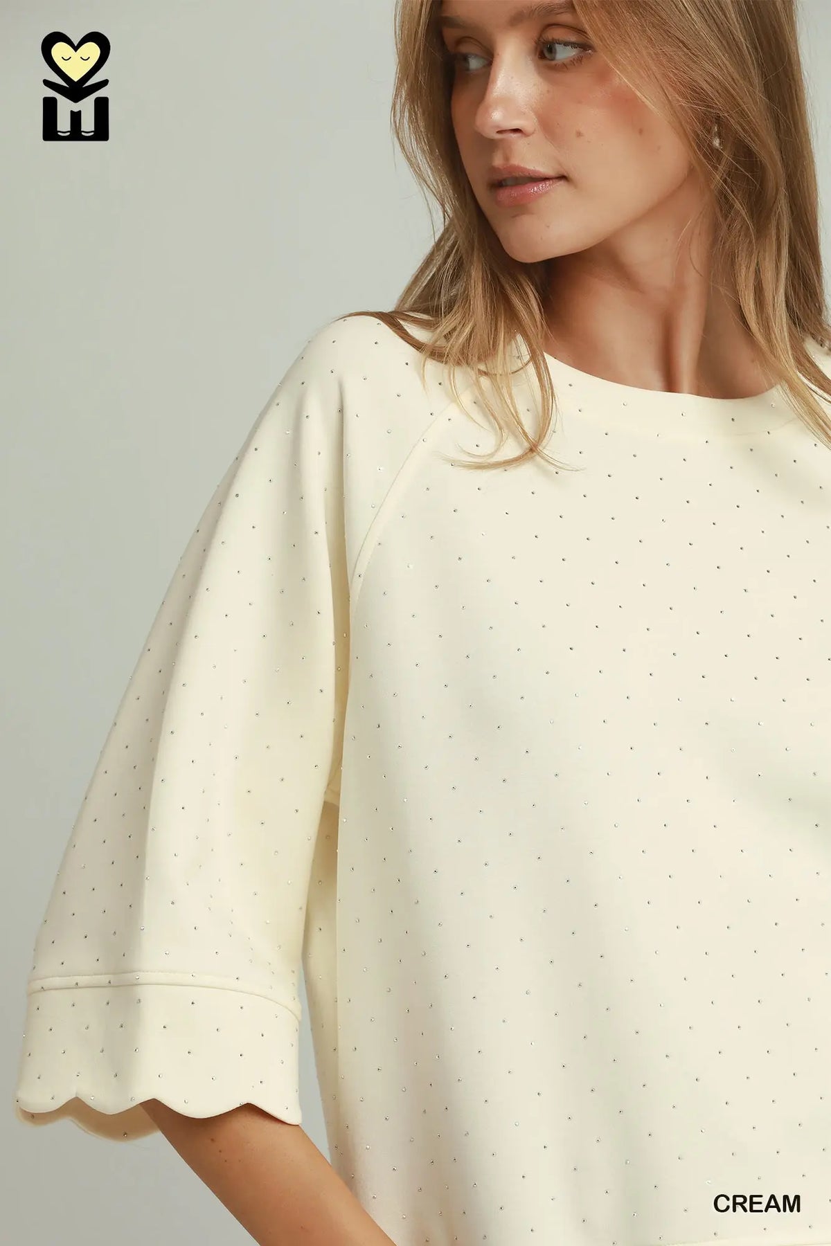 UMGEE Cream Bling Scallop Sleeve Top