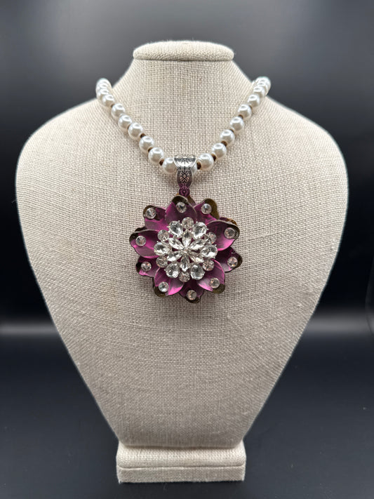 ALICE Medium Hand Painted Pink Metal Crystal Flower Pearl Necklace
