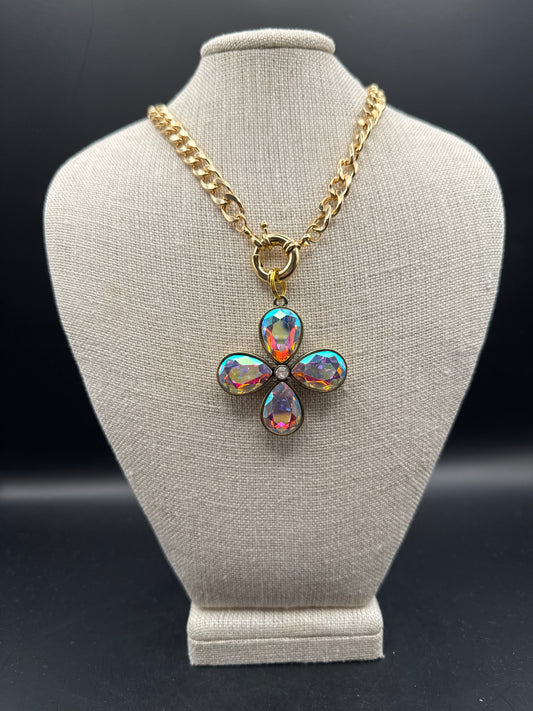 ALICE AB Stone Flower Gold Necklace