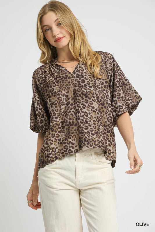 UMGEE Bubble Sleeved Animal Print Blouse