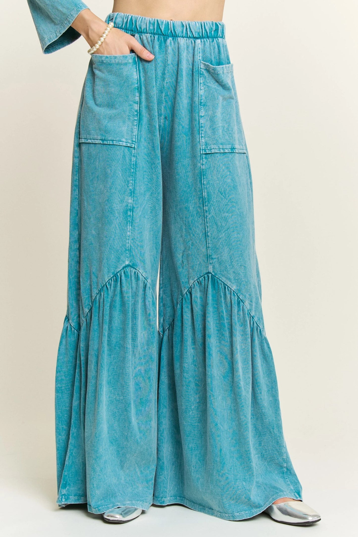 J Her Teal Flower Set