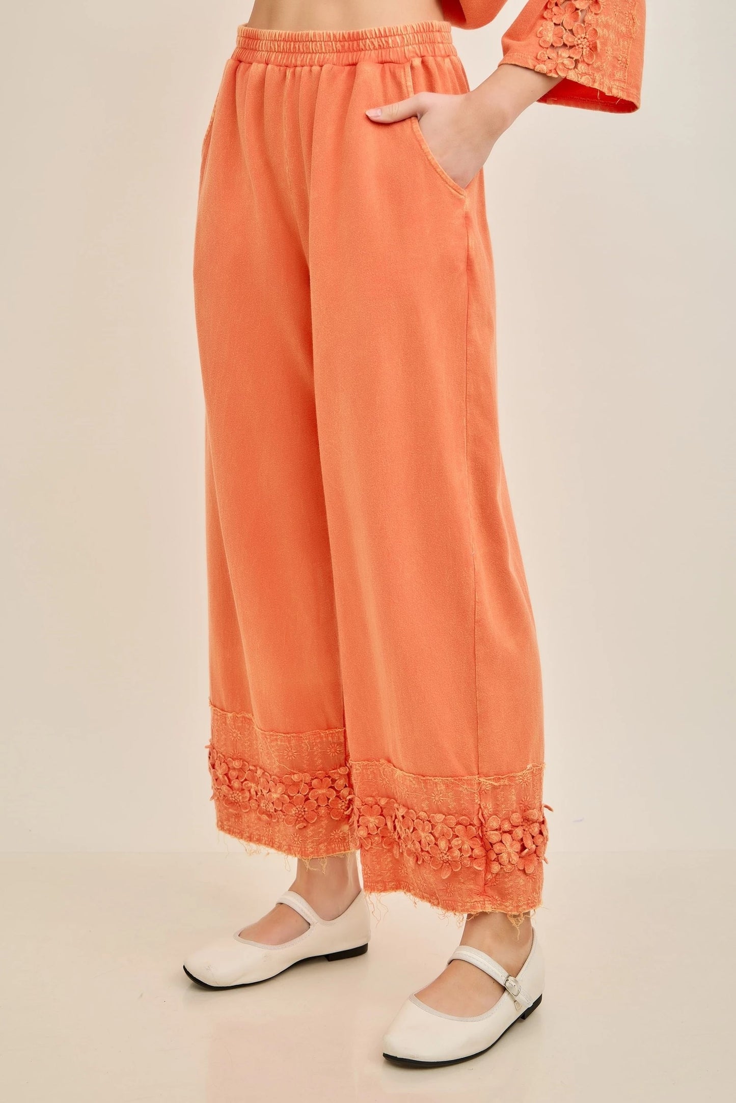 J Her Orange Flower Trim Set