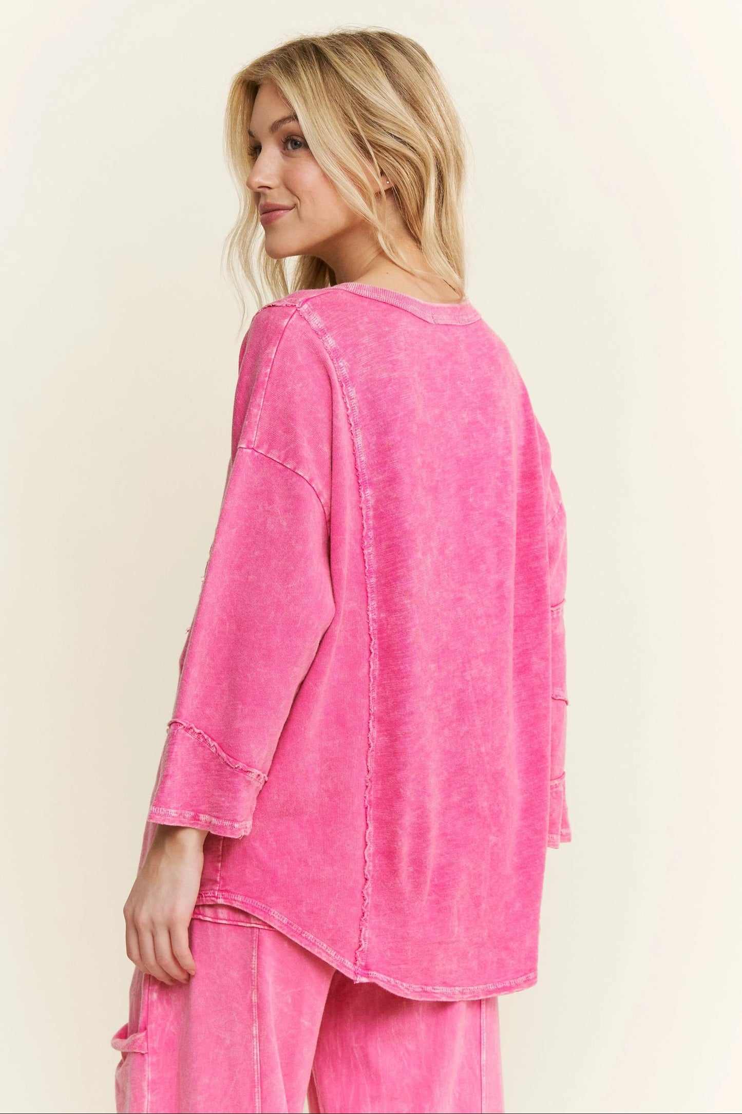 J. HER Mineral Washed V Neck 3/4 Sleeve Top