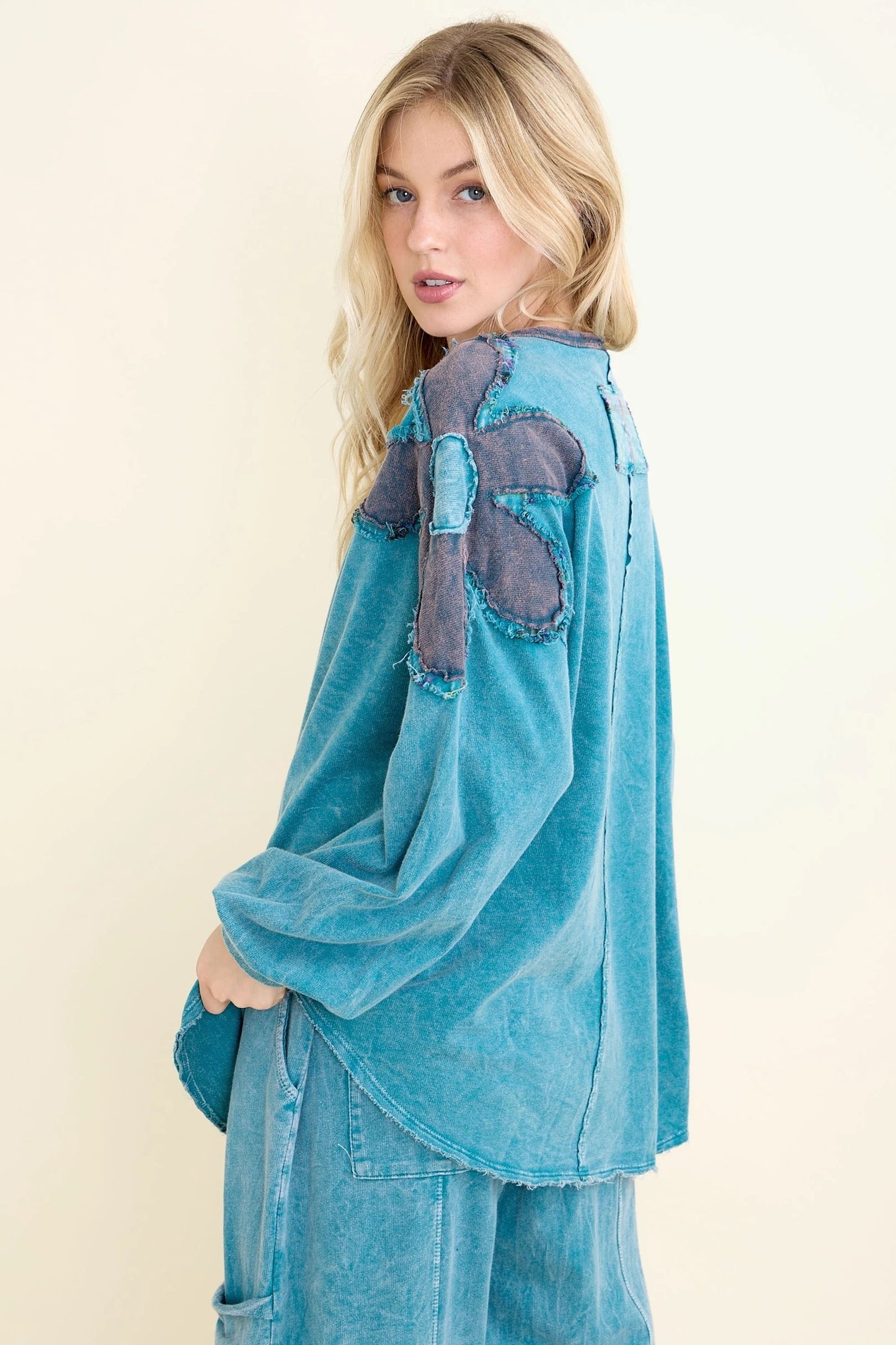 J Her Teal Flower Set
