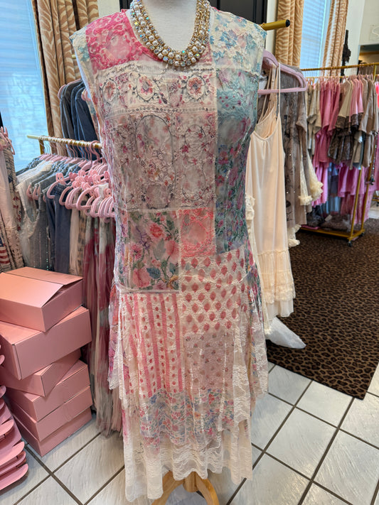 ORIGAMI Fl Patch Lace Dress