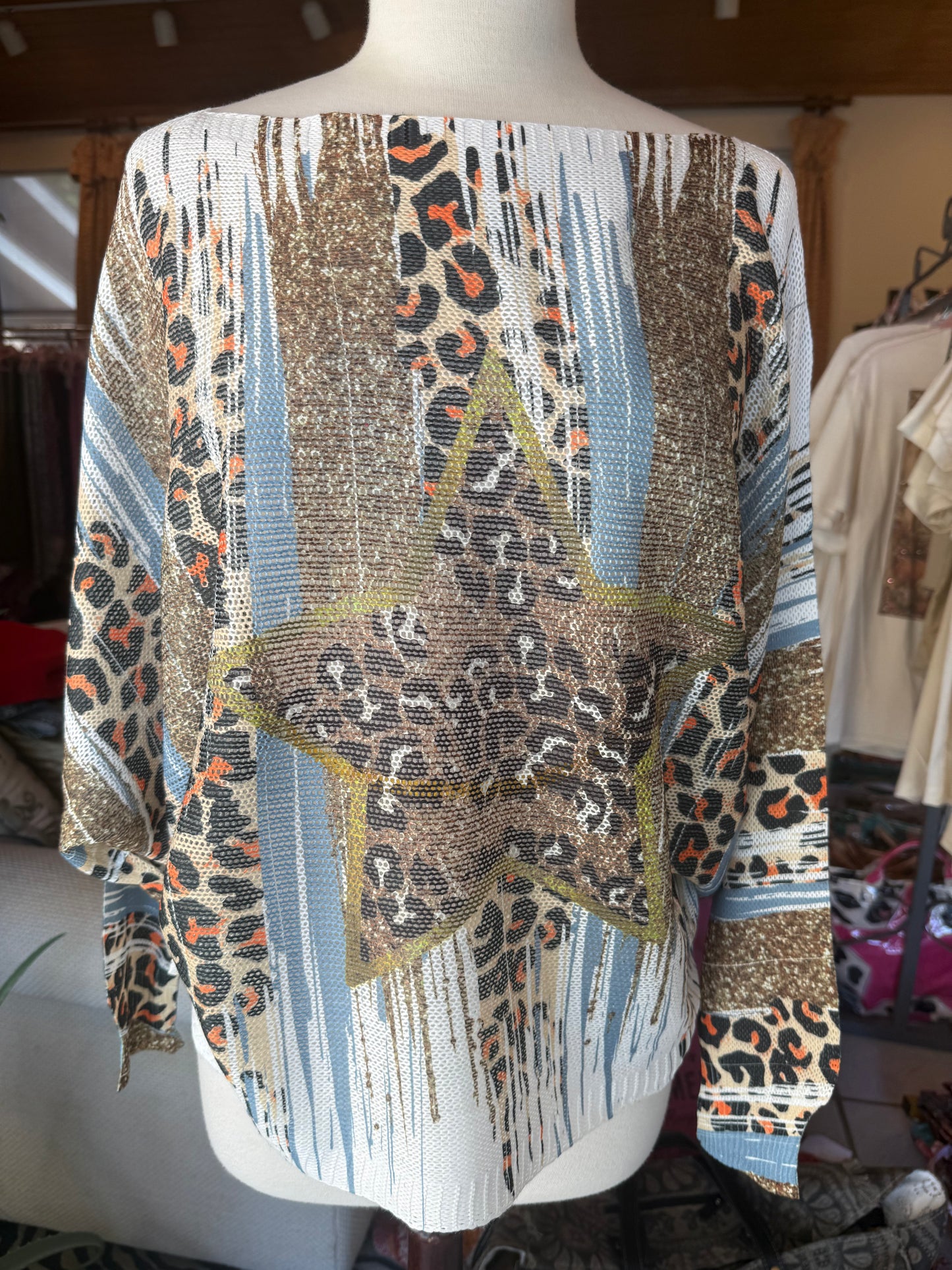 LOOWIE Beige Leopard Star Round Neck Knit Printed Sweater