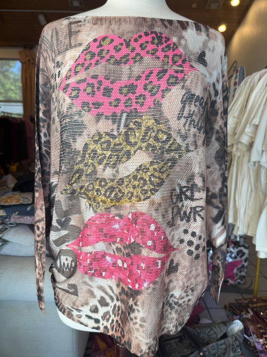 LOOWIE Beige Lips V-Neck Knit Printed Sweater