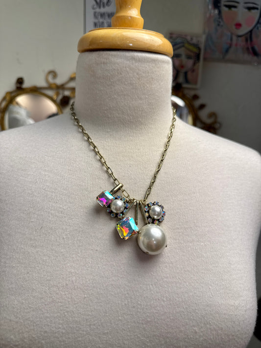 5 Charm Pearl Necklace