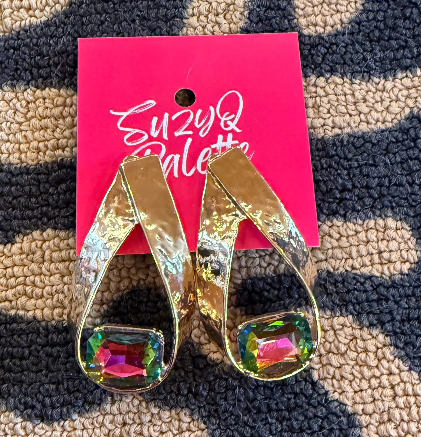 Ribbon Earrings