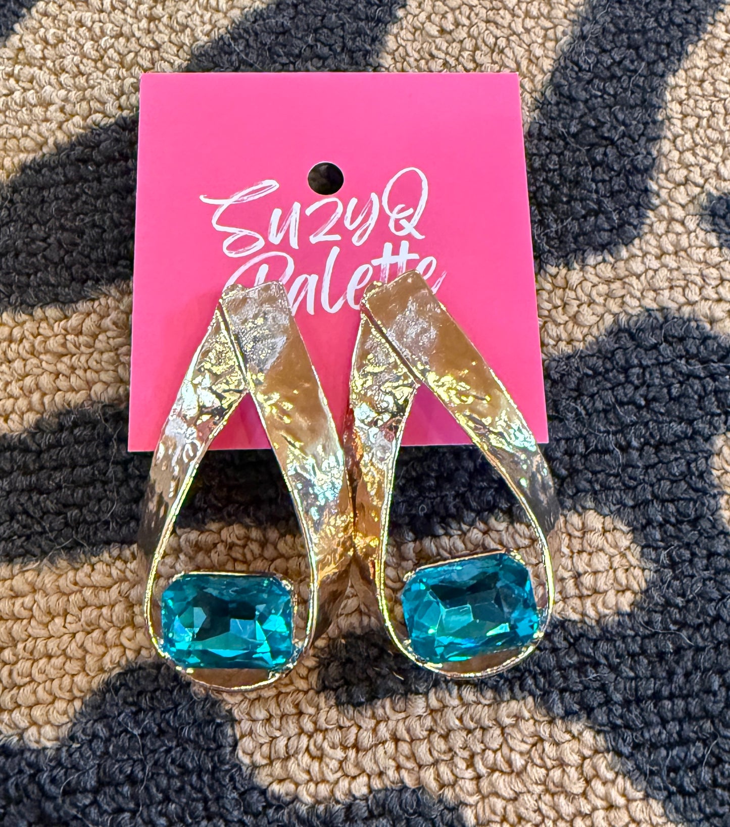 Ribbon Earrings