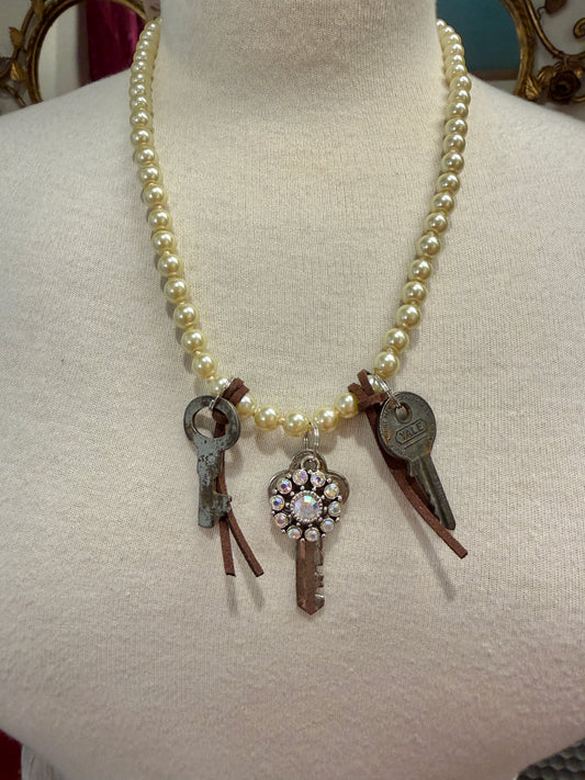 Vintage Key Pearl Necklace