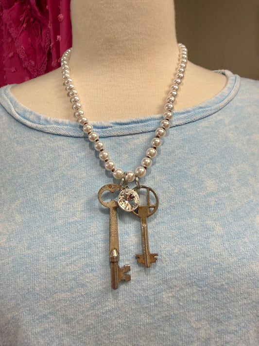 Vintage Key Pearl Necklace