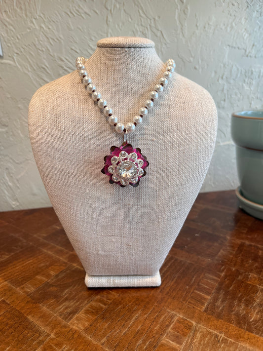 ALICE Small Hand Painted Pink Metal Crystal Flower Pearl Necklace