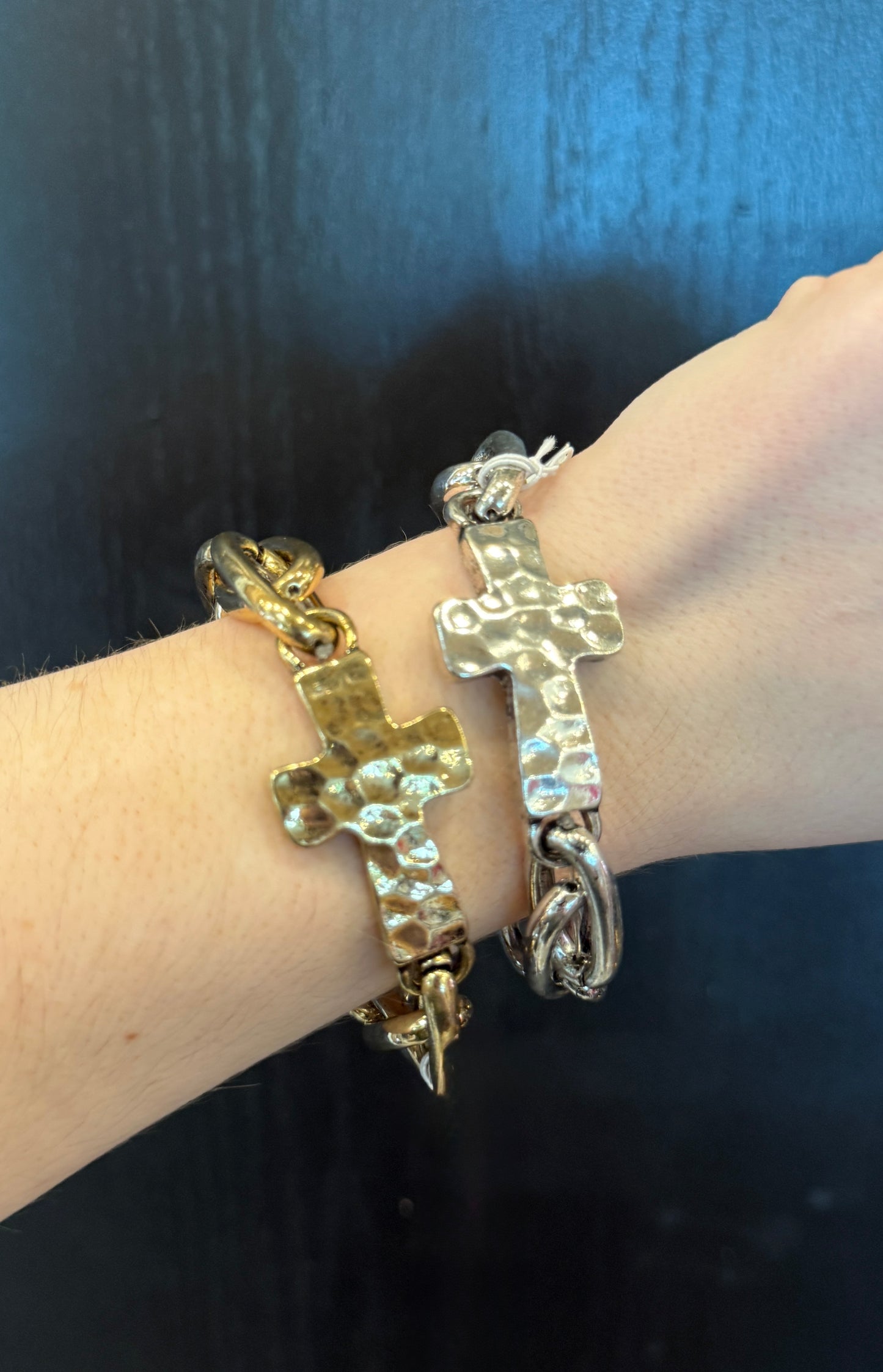 Hammered Cross Chain Bracelet