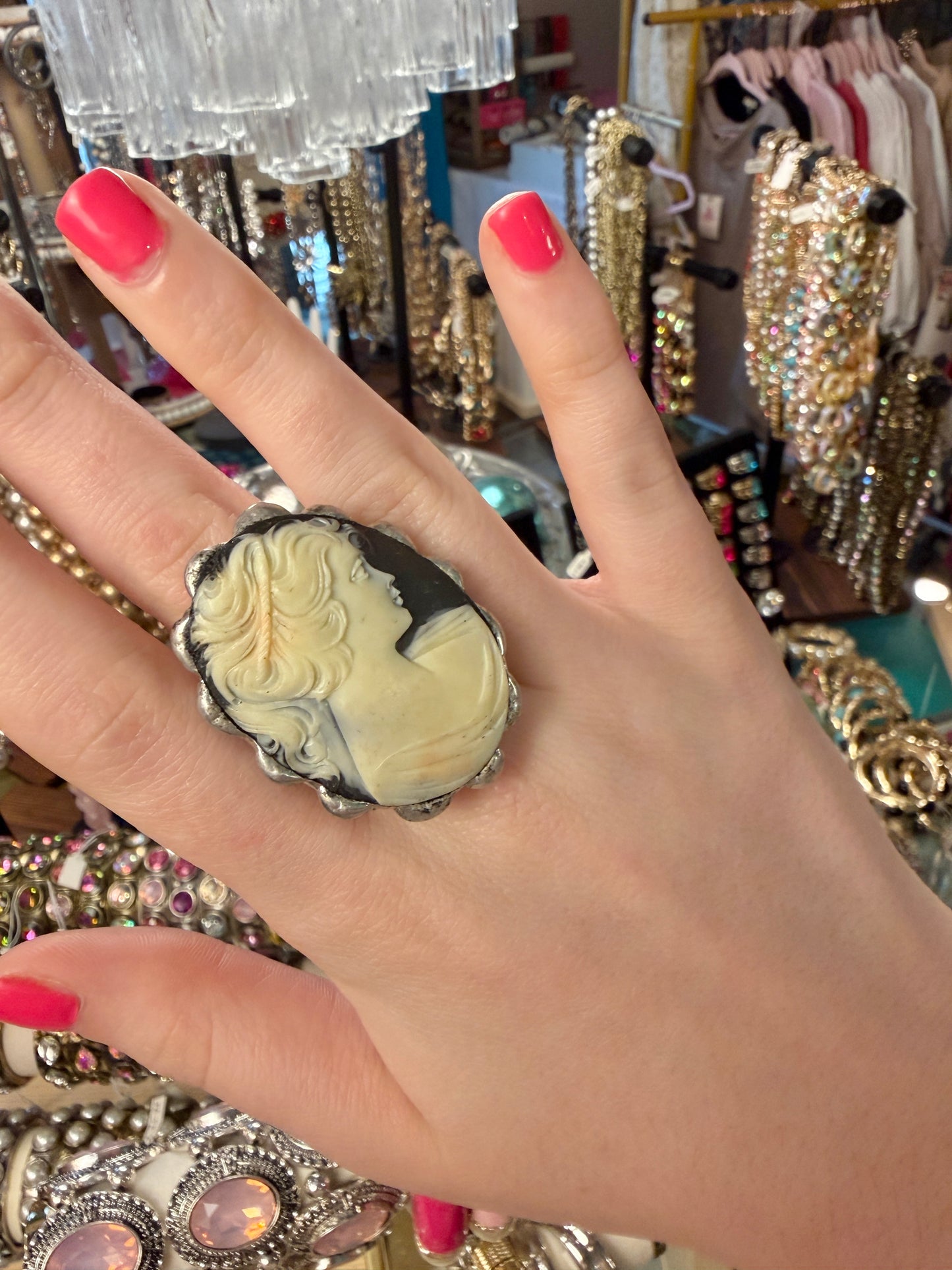 Cameo Ring