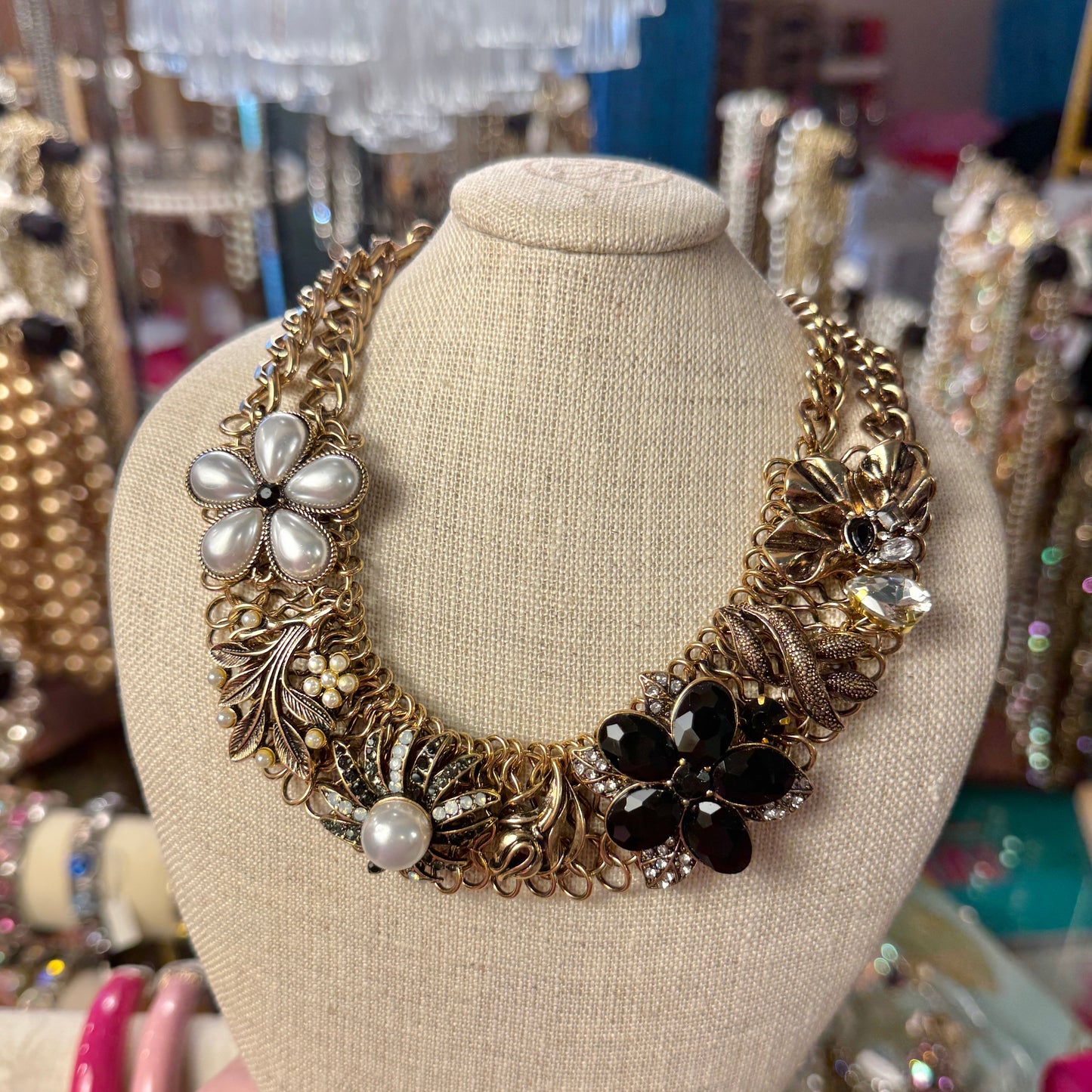 Black and Pearl Floral Collar Necklace