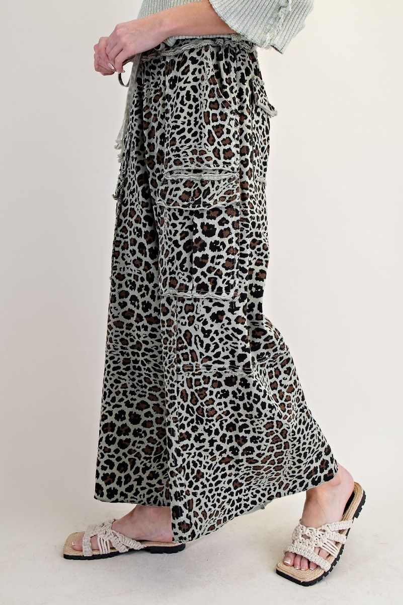 EASEL ANIMAL PRINTED TERRY KNIT MINERAL WASHED CARGO PANTS SAGE GREY