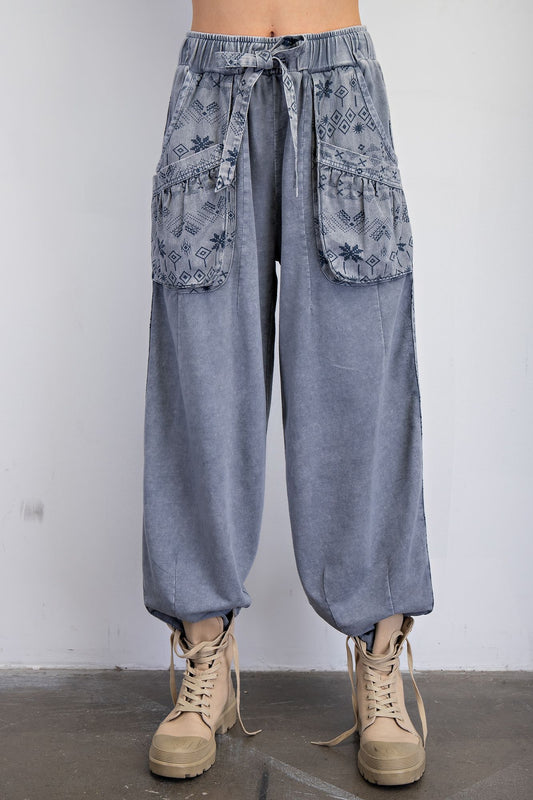 EASEL Ethnic Print Mix Mineral Washed Twill Barrel Pants Faded Washed Denim