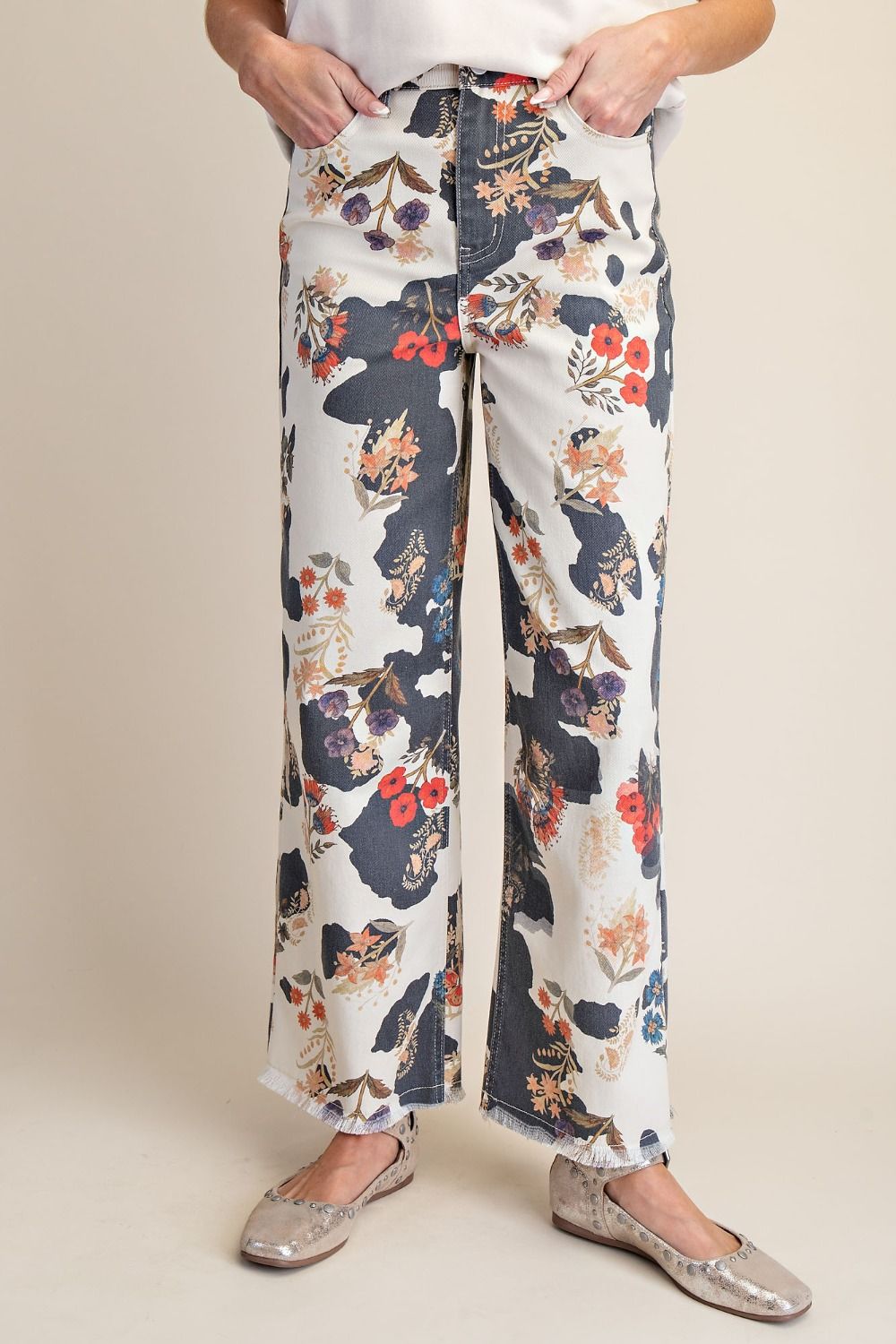 EASEL Ash Cow Floral Print Pants
