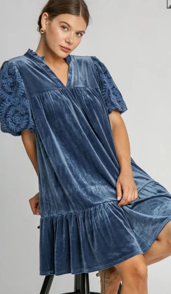 UMGEE blue velvet dress
