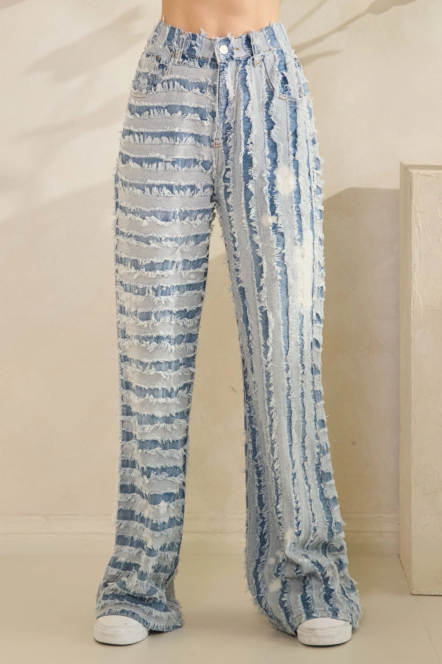 Oli n Hali Frayed Paneled Jeans