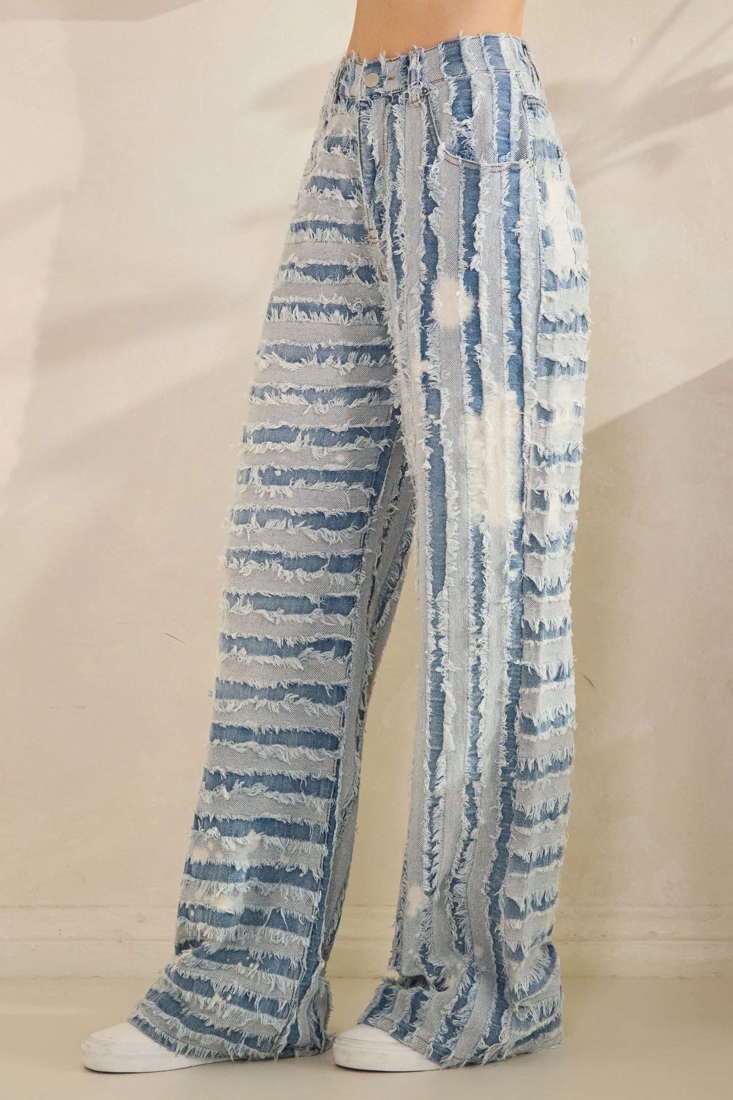 Oli n Hali Frayed Paneled Jeans